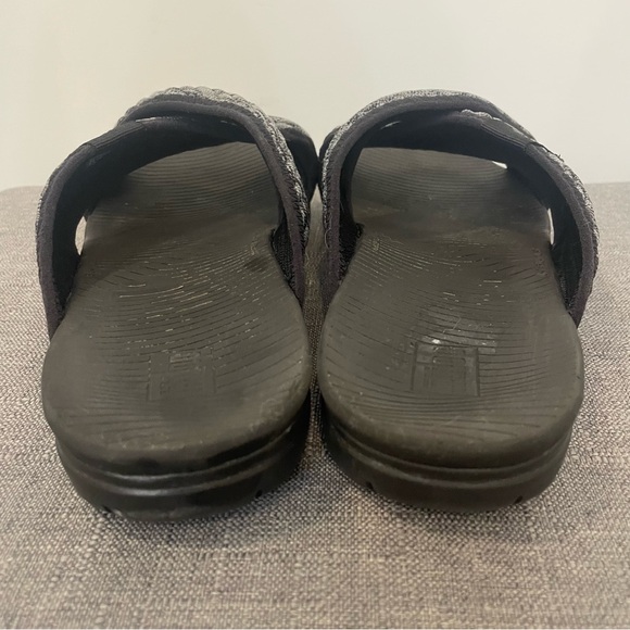 FITFLOP Women's Artknit Cross Slide Black Mix Fabric - Size 9 - Picture 8 of 12